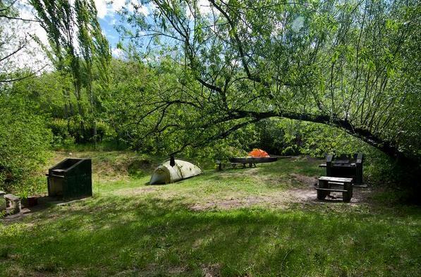 Camping Y Hostal El Ovejero El Calafate Exterior foto