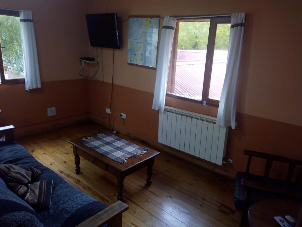 Camping Y Hostal El Ovejero El Calafate Exterior foto